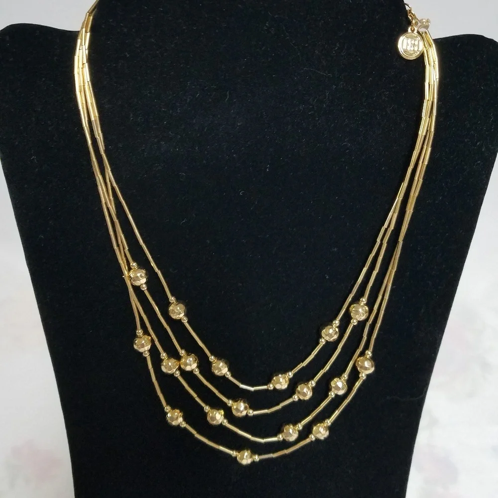Dana Buchman beautiful new